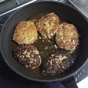 豆腐と鶏ひき肉のヘルシーハンバーグ